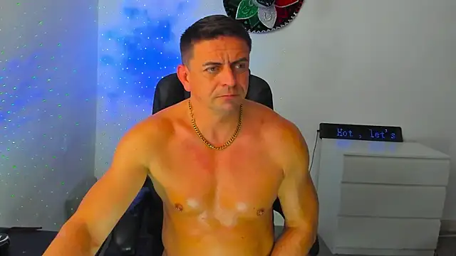 petr37pol online show from May 9, 11:26 am