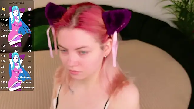 Lisa Adam online show from February 17, 6:03 pm