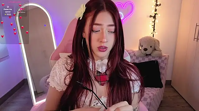 violet ch online show from February 12, 5:41 pm