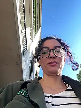 Snapshot of Strawberry_queen91 chatting on May 20, 3:18 pm Strawberry queen91 online show from May 20, 3:18 pm