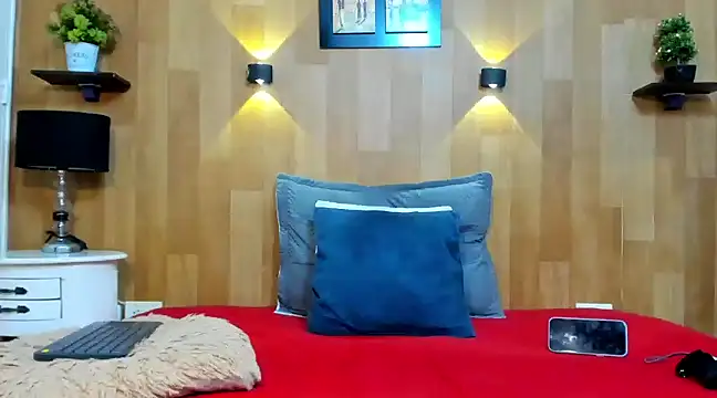 marianaa90 online show from March 21, 7:13 pm