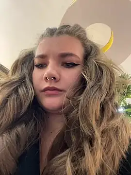 Holy Tereza online show from March 27, 3:23 pm