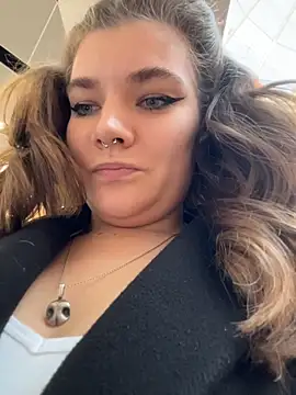 Holy Tereza online show from April 17, 3:59 pm