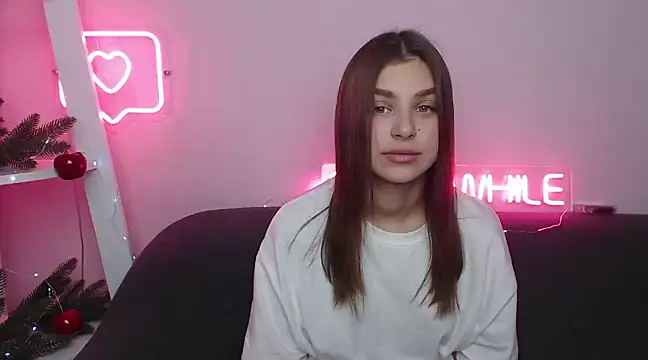 Snapshot of MilanaAngelAs chatting on December 20, 10:49 am MilanaAngelAs online show from December 20, 10:49 am