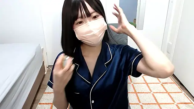 Snapshot of _mi_tsu_ki_ chatting on February 22, 10:09 pm  mi tsu ki  online show from February 22, 10:09 pm