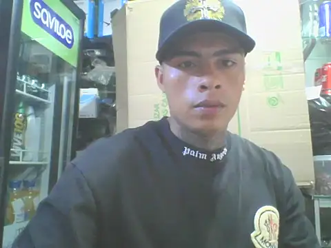 Snapshot of santitx chatting on October 24, 9:55 pm santitx online show from October 24, 9:55 pm