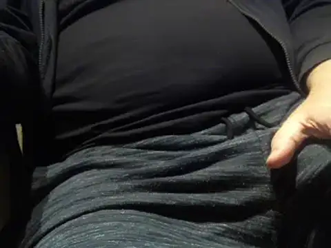 Snapshot of sexxx-mike chatting on December 28, 6:08 pm sexxx-mike online show from December 28, 6:08 pm