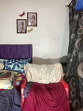 KandyHot  online show from March 20, 2:27 am