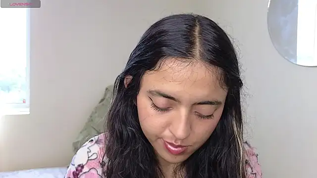 Snapshot of ViolettaSummer chatting on October 12, 5:12 pm ViolettaSummer online show from October 12, 5:12 pm