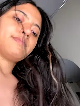 Snapshot of ViolettaSummer chatting on November 3, 12:02 am ViolettaSummer online show from November 3, 12:02 am