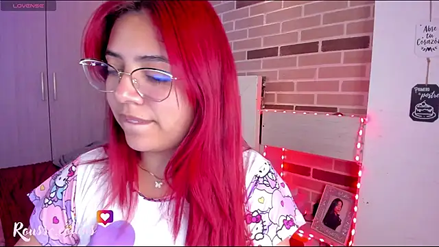 Snapshot of Rousse_Collinss chatting on December 28, 4:41 am Rousse Collinss online show from December 28, 4:41 am