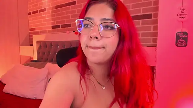 Snapshot of Rousse_Collinss chatting on January 30, 1:33 am Rousse Collinss online show from January 30, 1:33 am