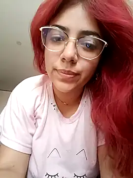 Snapshot of Rousse_Collinss chatting on February 2, 7:35 pm Rousse Collinss online show from February 2, 7:35 pm