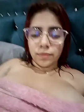 Snapshot of Rousse_Collinss chatting on February 12, 12:05 am Rousse Collinss online show from February 12, 12:05 am