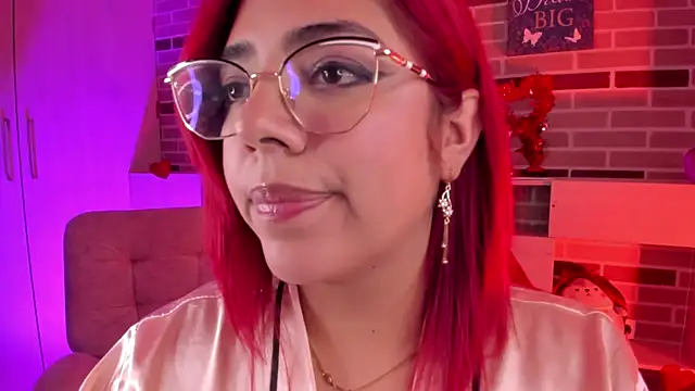 Snapshot of Rousse_Collinss chatting on March 7, 1:42 am Rousse Collinss online show from March 7, 1:42 am