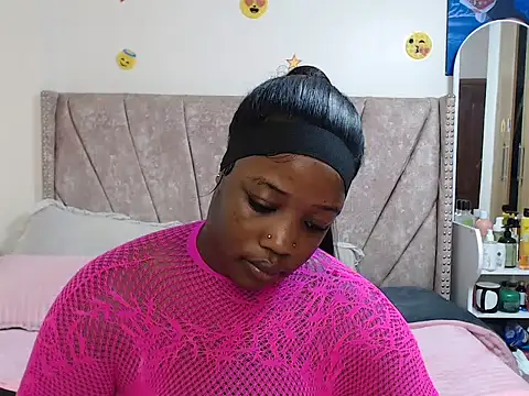 sheryl me online show from April 10, 5:01 am