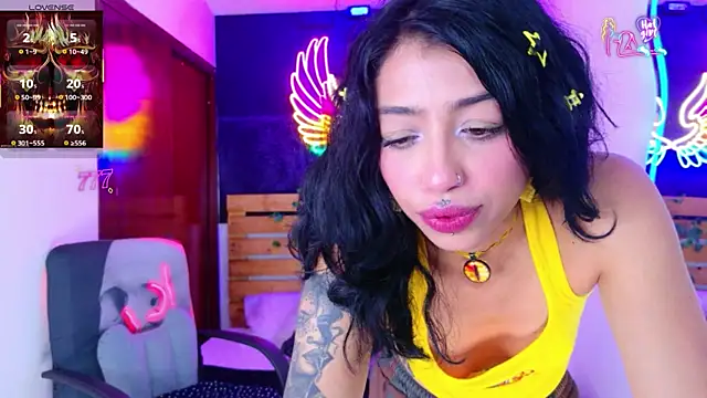 REDHOTTER  online show from March 17, 7:50 pm