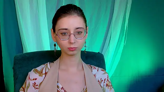 Orianna Fox online show from October 10, 1:21 pm