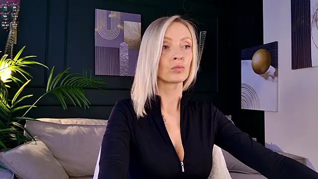 sexuallycorrecte online show from April 20, 7:44 am