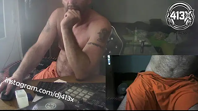 Snapshot of rosaeichel chatting on June 30, 2:34 am rosaeichel online show from June 30, 2:34 am