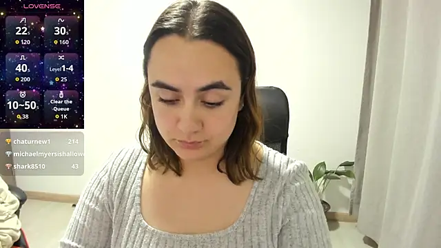 Snapshot of maryluna95 chatting on July 2, 3:23 am maryluna95 online show from July 2, 3:23 am