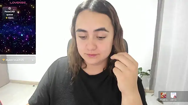 Snapshot of maryluna95 chatting on July 14, 10:48 pm maryluna95 online show from July 14, 10:48 pm
