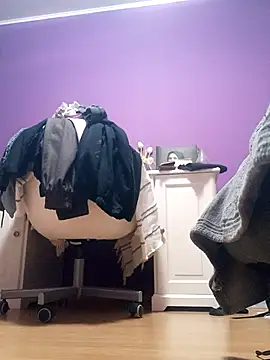 BritneyHudson online show from March 6, 2:41 am