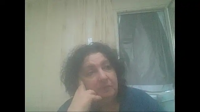 Snapshot of maturekorine chatting on April 20, 4:21 pm maturekorine online show from April 20, 4:21 pm