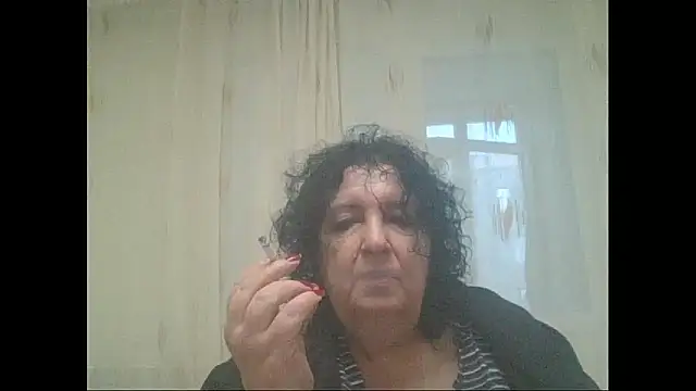 Snapshot of maturekorine chatting on May 14, 5:31 pm maturekorine online show from May 14, 5:31 pm