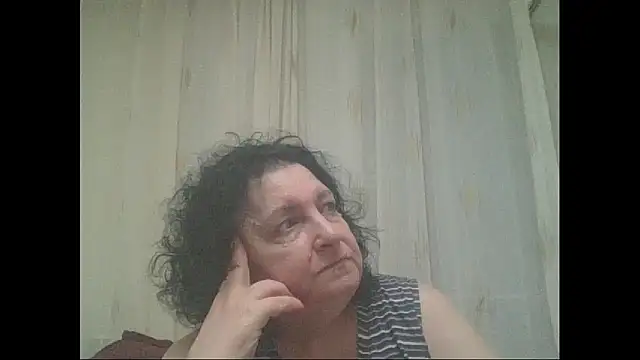 Snapshot of maturekorine chatting on May 16, 6:28 pm maturekorine online show from May 16, 6:28 pm