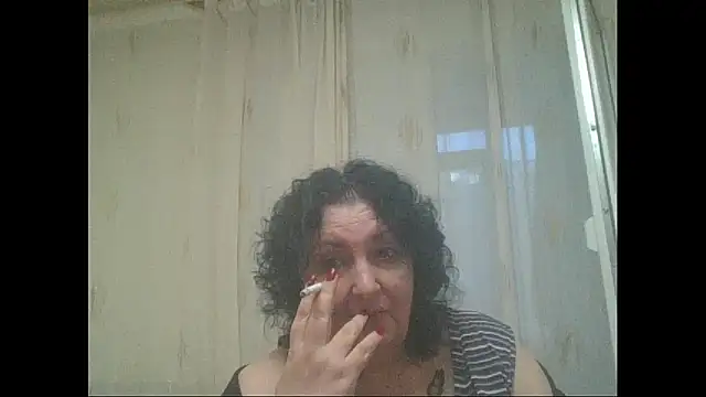 Snapshot of maturekorine chatting on May 19, 5:41 pm maturekorine online show from May 19, 5:41 pm