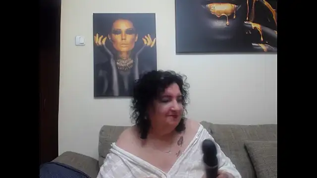 Snapshot of maturekorine chatting on May 27, 7:44 pm maturekorine online show from May 27, 7:44 pm