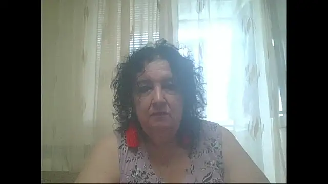 Snapshot of maturekorine chatting on May 29, 3:10 pm maturekorine online show from May 29, 3:10 pm