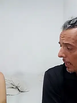 Snapshot of KarameloVzla chatting on September 28, 5:13 am KarameloVzla online show from September 28, 5:13 am