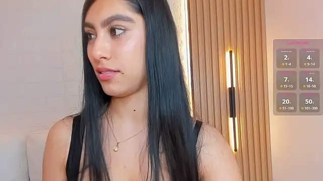 Emily roux online show from February 25, 10:30 pm