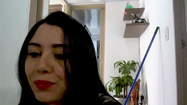 Snapshot of adan_eva960 chatting on March 3, 3:53 pm adan eva960 online show from March 3, 3:53 pm