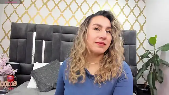 Snapshot of RubbyTaylor chatting on May 20, 2:34 pm RubbyTaylor online show from May 20, 2:34 pm