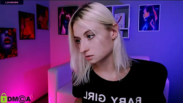 melisa white1 online show from October 4, 6:50 pm