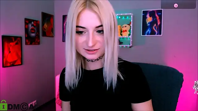 Snapshot of melisa_white1 chatting on May 26, 7:21 pm melisa white1 online show from May 26, 7:21 pm