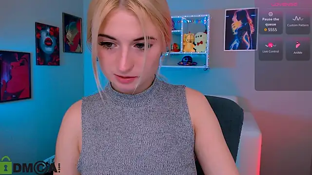 Snapshot of melisa_white1 chatting on June 5, 7:19 pm melisa white1 online show from June 5, 7:19 pm