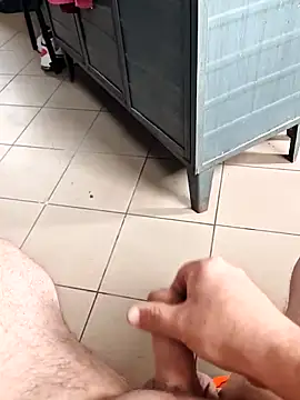 Szeltolo001 online show from March 23, 12:53 pm