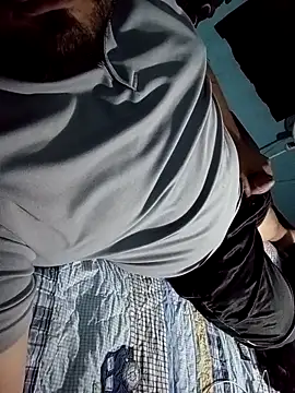 GILBERTHOR92 online show from January 7, 4:37 am