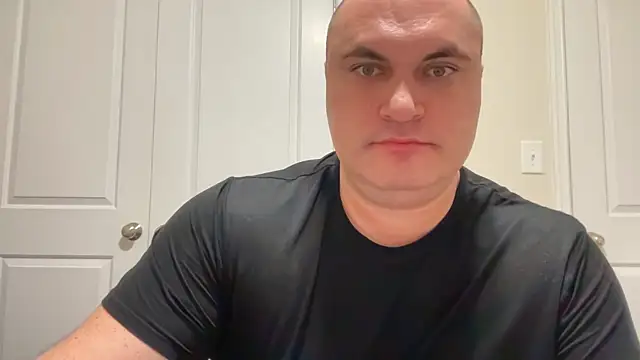 SluggishChase99 online show from March 5, 3:40 am