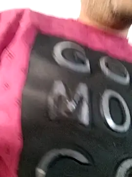 Snapshot of Dj-yefri-pauta chatting on February 3, 2:34 pm Dj-yefri-pauta online show from February 3, 2:34 pm