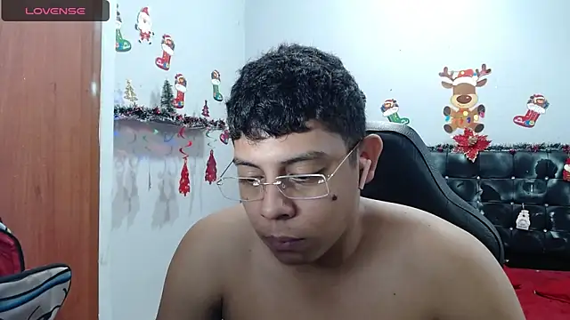 Snapshot of Wiiliam_20 chatting on January 3, 2:51 pm Wiiliam 20 online show from January 3, 2:51 pm