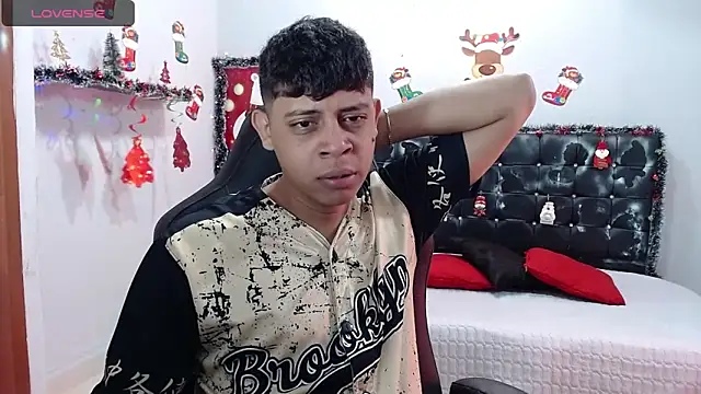 Snapshot of Wiiliam_20 chatting on January 17, 2:18 pm Wiiliam 20 online show from January 17, 2:18 pm