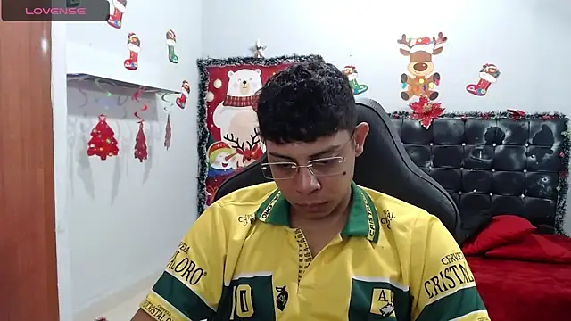 Snapshot of Wiiliam_20 chatting on January 27, 11:43 am Wiiliam 20 online show from January 27, 11:43 am