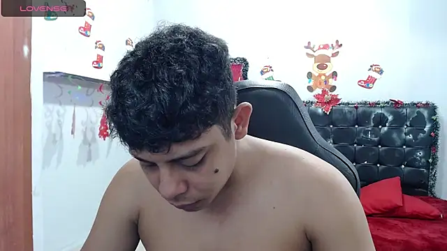 Snapshot of Wiiliam_20 chatting on January 31, 1:45 pm Wiiliam 20 online show from January 31, 1:45 pm