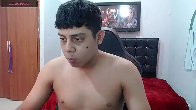 Snapshot of Wiiliam_20 chatting on February 5, 8:35 pm Wiiliam 20 online show from February 5, 8:35 pm