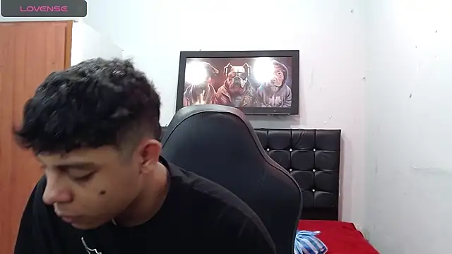 Snapshot of Wiiliam_20 chatting on March 1, 7:04 pm Wiiliam 20 online show from March 1, 7:04 pm